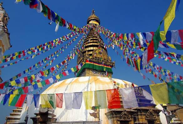 13 giorno / Namche Bazaar - Lukla (2886 m) (tempo 6-7 ore). Tappa media.