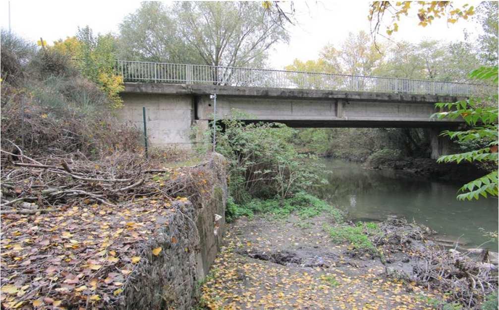 Parco Lungo Navile Obiettivo: miglioramento della fruibilità del verde in una zona di consistenti trasformazioni urbanistiche e creazione di un