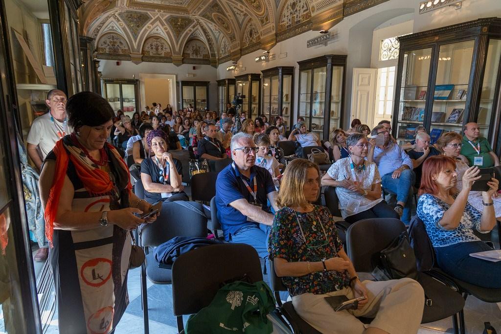 «Oltre il carcere» Bari, giugno 2018 Il legame tra carcere e