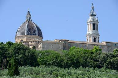 Casa Grotte di Frasassi Abbazia romanica a San Vittore Terme