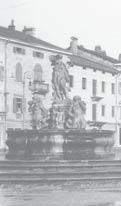 Fontana dei Cavalli Fontana di Piazza in Piazza Vittorio Veneto Santa Caterina in Piazza del