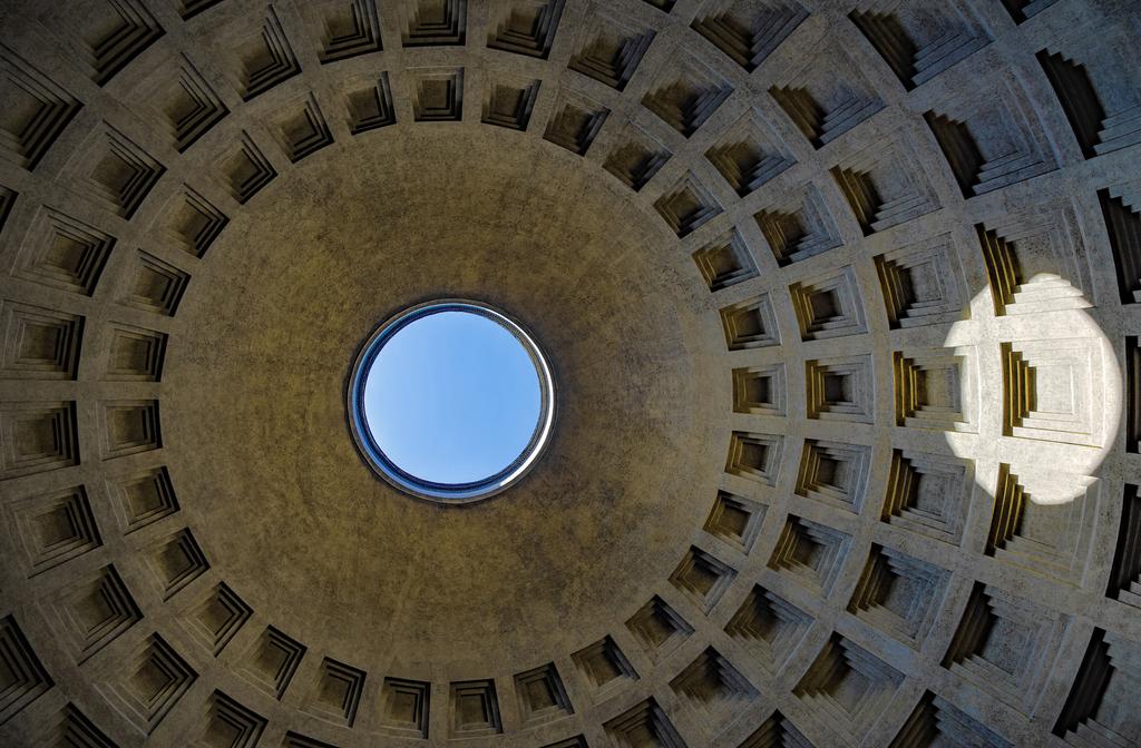 I FOCUS Sistema museale nazionale: l attivazione della rete italiana dei musei pubblici e privati, le modalità di accreditamento dei singoli luoghi di cultura, l adozione degli standard di qualità ai