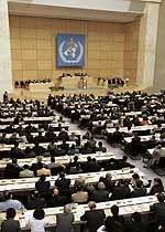 La 54^ Assemblea Mondiale della Sanità il 22 maggio 2001 APPROVA E