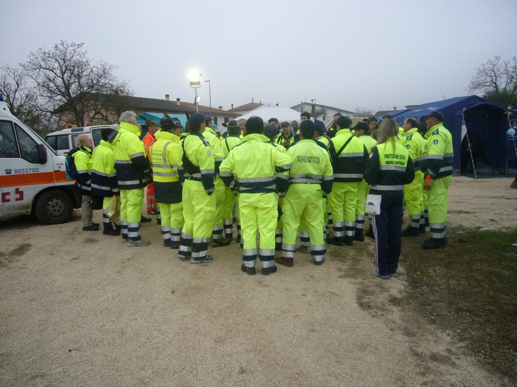 iscritte all Albo Regionale della Protezione Civile - sezione di Verona -, operanti in ambito comunale e provinciale, sono attualmente 34 ed appartengono a due distinte tipologie costitutive: le