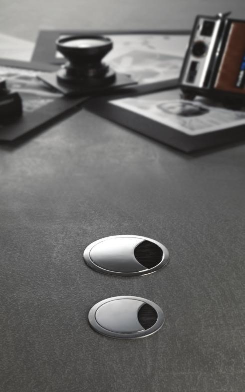 ROUND PROVIDES A CABLE MANAGEMENT SOLUTION WITHOUT COMPROMISING THE LINEAR LINES OF YOUR WORKTOP.