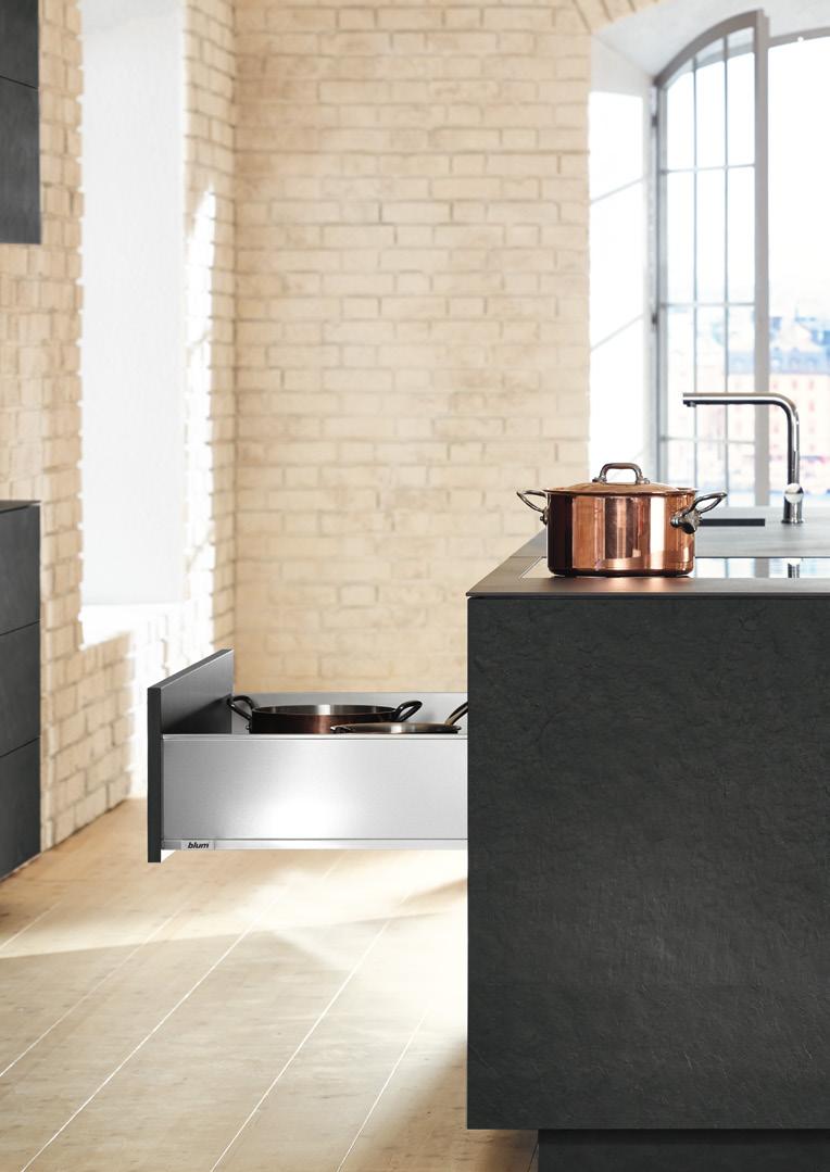 Configurazione versatile Oltre a LEGRABOX pure con superfici metalliche opache, la variante