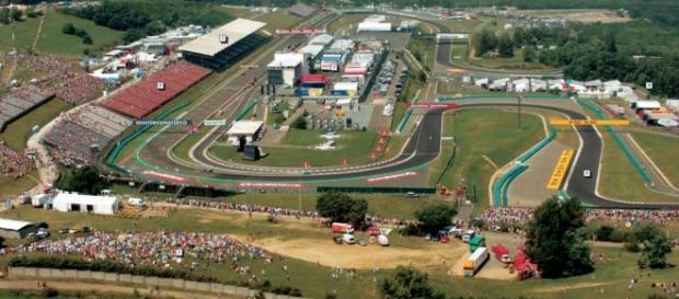 Location Formula 1 Gran Premio di Magyar Nagidij L'Hungaroring è il primo circuito ad avere ospitato il primo Gran Premio Formula 1 nell'altro lato della Cortina di Ferro.