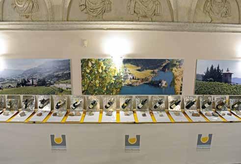 Nosiola e di vinaccia di Trentino DOC Vino Santo a Palazzo Roccabruna dal 28 marzo al 20 aprile 2019.