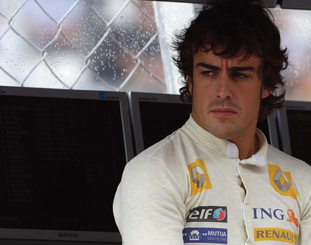Formula 1 - Il mercato Ferrari blindata fino al 2010 Alonso sfoglia la margherita Quando tutti lo davamo già impegnato in qualche gara di rally a fine 2009, a Monza è arrivato il colpo di scena sotto