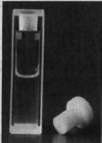 Determinazione di [CrO 4 ] per Spettrofotometria Trasferire in sequenza il liquido limpido giallo chiaro surnatante da ognuna delle 3 provette in celle per spettrofotometria.