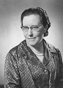Elisabetta Conci Trento, 23 marzo 1895 1 novembre 1965 Laureata in Lettere. Insegnante.