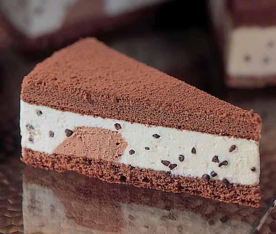 TORTE chocolate chips and chocolate cream.