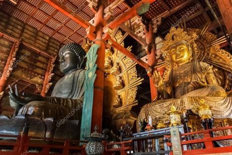 In mattinata partenza alla volta di Nara per la visita del Tempio Todaiji detto anche Tempio del Grande Buddha e del famoso parco abitato da centinaia di cervi ormai divenuti veri e propri abitanti