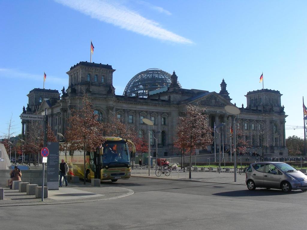 REICHSTAG Berlin, Germany, 1999 - Foster and Partners, Architects Claude R.