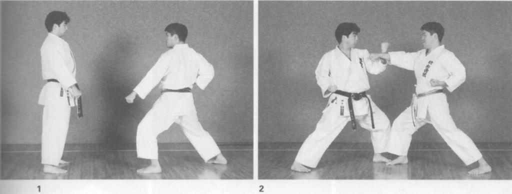 Chudan Oi-Zuki No. 1 1-2. Quando l attaccante (a destra) inizia l attacco partendo dalla posizione gedan-barai sinistra (foto n.