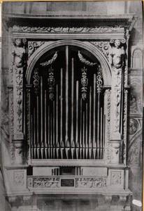 Padre Hartmann di Roma Organo monumentale Inzoli eretto