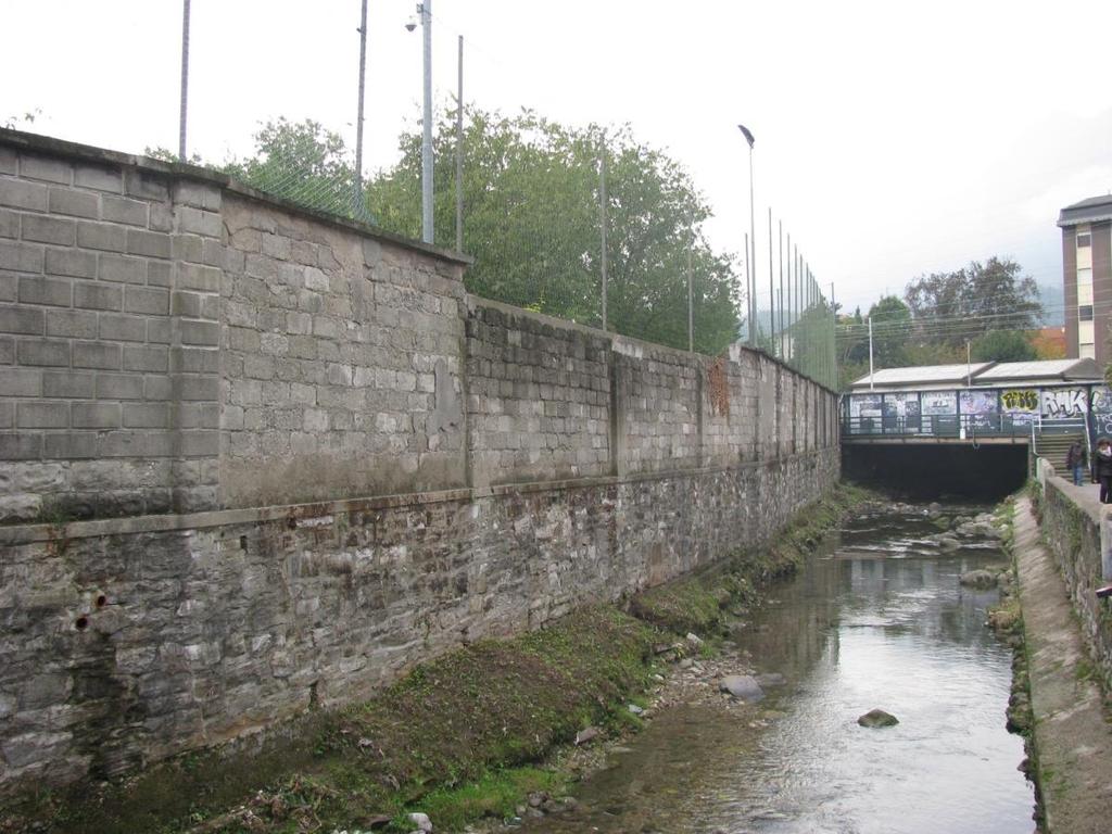 Intervento straordinario sull intonaco del muro