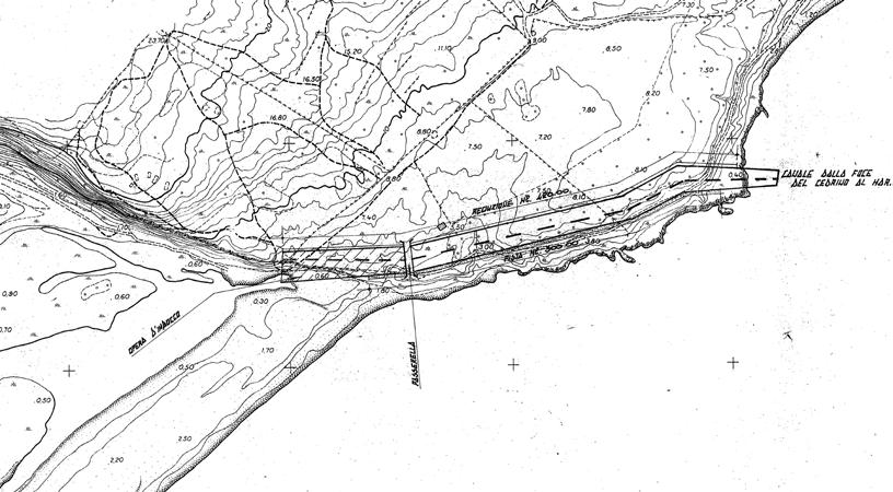 soglia Figura 2: Planimetria di tracciamento del progetto originario Il canale, lungo circa 450 m fu realizzato sulla sinistra idraulica del fiume, in direzione subparallela alla linea di costa, con