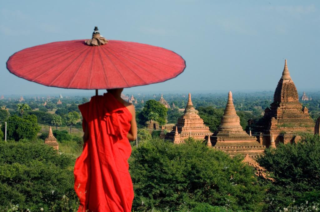 1 Myanmar: Terra Dorata, Paese dei Sorrisi, Etnie, Paesaggi e Costumi tra Mille Pagode