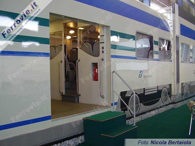 da Approfondimenti del 22 marzo 2005 Vivalto: le nuove vetture doppio piano Trenitalia di Nicola Bertaiola Sono in arrivo nuovi treni per il trasporto locale.