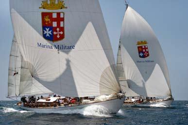 5. REGOLAMENTI Le regate saranno disputate applicando: il Regolamento di Regata ISAF 2013-2016; il Regolamento per la stazza e le regate degli Yachts d Epoca e Classici - CIM 2014/2017; il presente