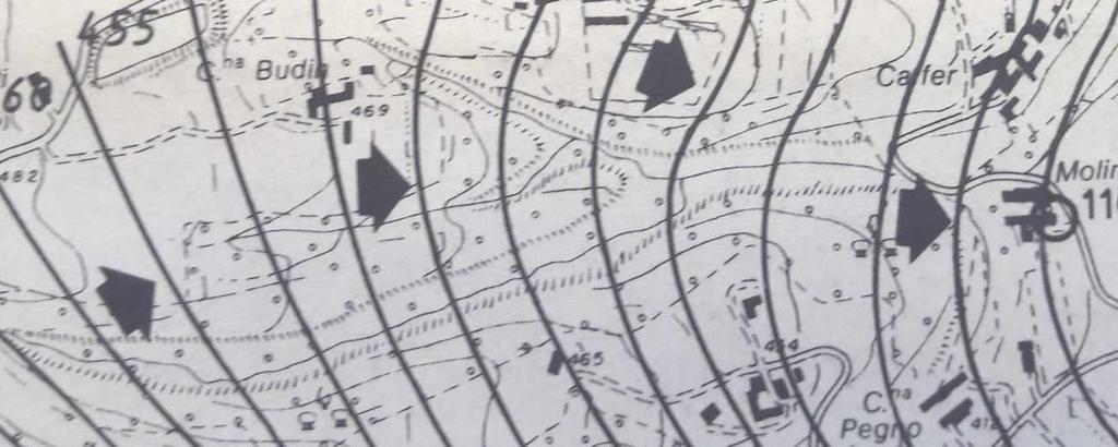 4 Inquadramento idrologico e idrogeologico Per quanto riguarda gli aspetti idrogeologici che caratterizzano l area, essi sono osservabili nello stralcio cartografico riportato di seguito, tratto