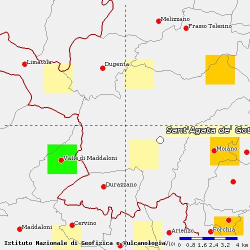 Volendo esaminare con un maggiore dettaglio la porzione di territorio di più diretto interesse, appaiono utili le seguenti carte: Valori di ag con probabilità di superamento del 10% in 50 anni e 50mo