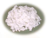 NITROCELLULOSA La nitrocellulosa è l agente filmogeno dello smalto; é un estere nitrico della cellulosa.