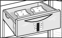 Uso di accumulatori di freddo u Per risparmiare spazio appoggiare gli accumulatori di freddo nel vano congelatore superiore.