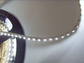 STRISCE A LED PROTETTE IC WP Pagina 13 Caratteristiche di prodotto: Strisce flessibili protette con led smd Bobine da