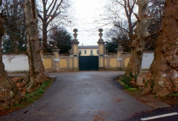 Villa Negri - complesso Cassinetta di Lugagnano (MI) Link risorsa: http://www.lombardiabeniculturali.