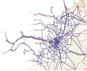 FIGURA 76: sovrapposizione degli archi virtuali (in blu) alle strade presenti nell area in esame (in rosso).