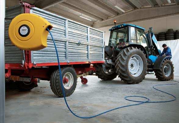 in trazione. Particolarmente idoneo per alimentazioni con svolgimento manuale.