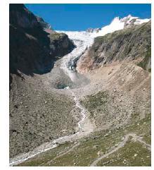 Il bilancio di massa di un ghiacciaio è una procedura che consente di valutare i guadagni o le perdite di massa attraverso la stima degli accumuli