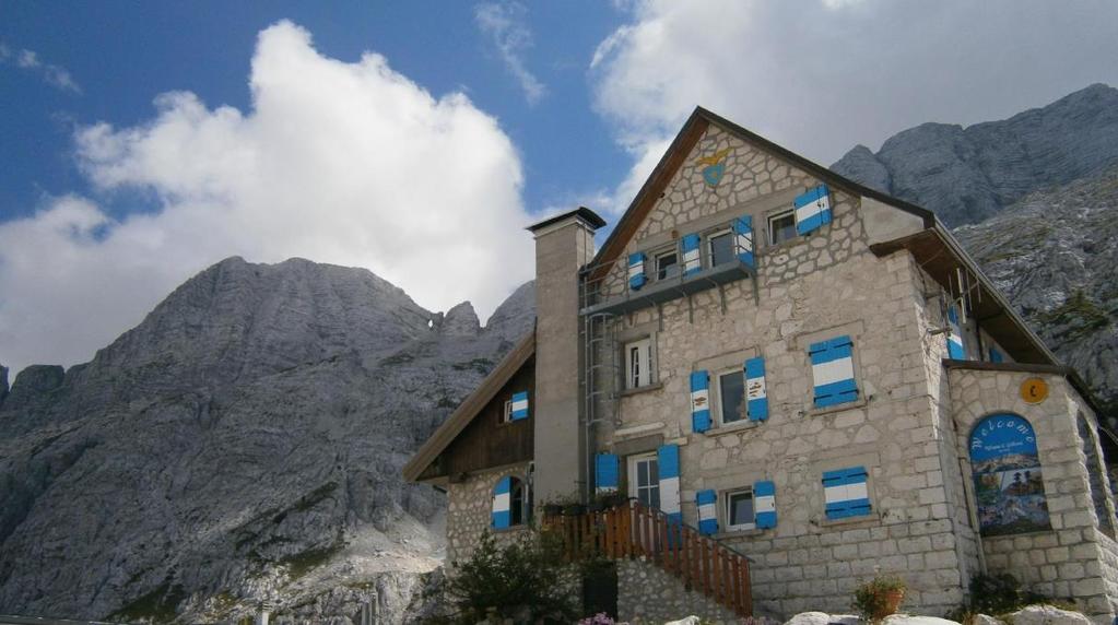 Il rifugio Celso Gilberti, base di