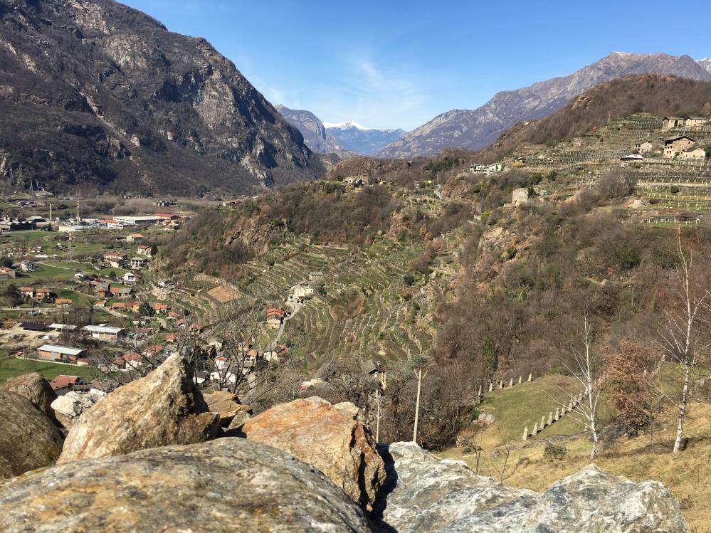 ancora oggi Balmetti di Borgofranco di Ivrea Villaggio costituito da circa 200 cantine Sfruttano le correnti d aria dette òre che si