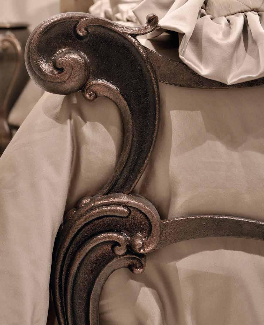 B, PARALUME IN TESSUTO RIO/6062 CAT. A, CON FASCIA, ROSE E PERLE 25 _ HILTON BED IN FORGED SOLID WROUGHT IRON WITH CAST IRON DETAILS, COL. BLACK CAT.