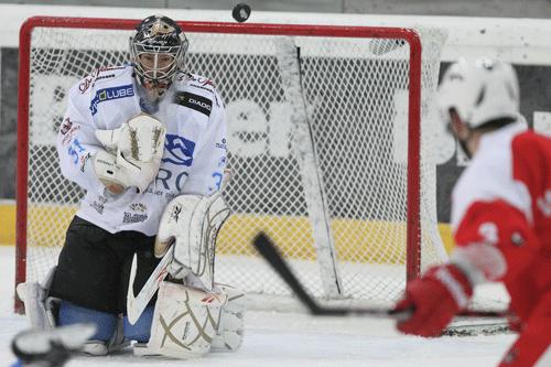 / Newsletter settimanale a cura Ufficio Stampa FISG/Settore Hockey SPONSOR FORNITORI PRIMA PAGINA SERIE A: Alleghe e Cortina