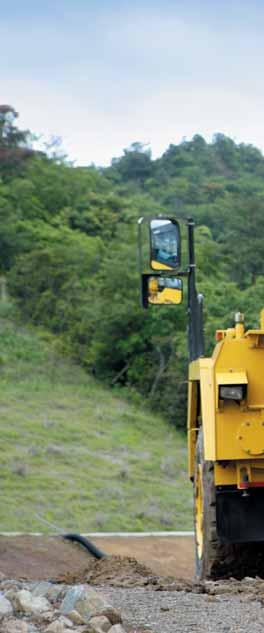 Elevata produttività ed efficienza Motore ecot3: potenza ed efficienza Il motore ecot3 Komatsu SAA6D125E-5, conforme alle normative EPA Tier III ed EU Stage IIIA sulle emissioni, assicura coppia