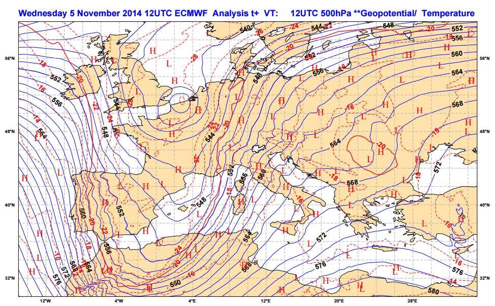 7 maggio 2015 Analisi meteorologica della perturbazione del 4, 5 e 6 novembre 2014 Tra martedì 4 e giovedì 6 novembre un intensa perturbazione atlantica ha interessato le Alpi determinando