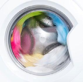 Sui capi colorati i risultati sono ugualmente strabilianti grazie alla versatilità di questo detergente che può essere