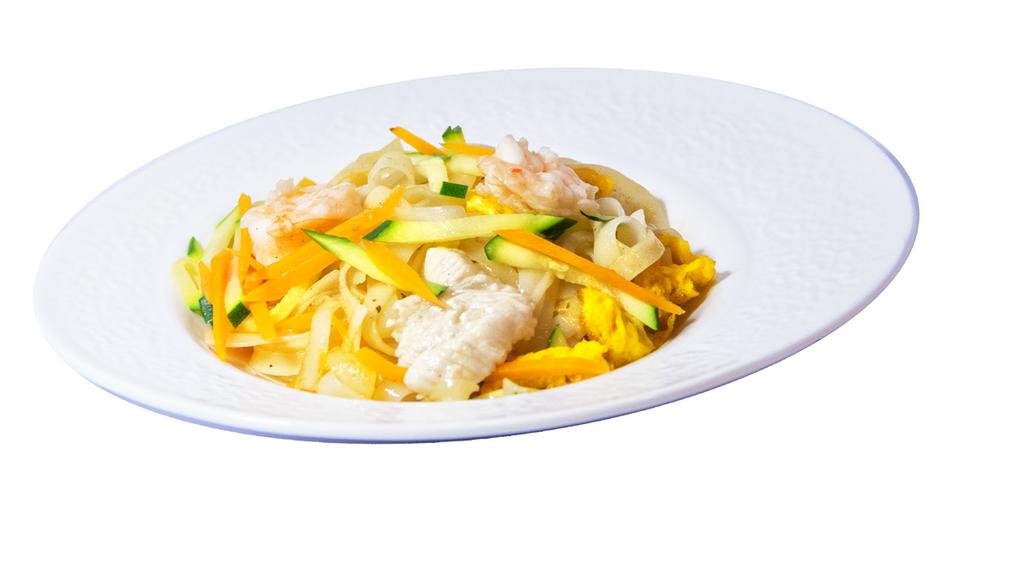 gamberi* e verdure) Pasta (noodle) thai con curry