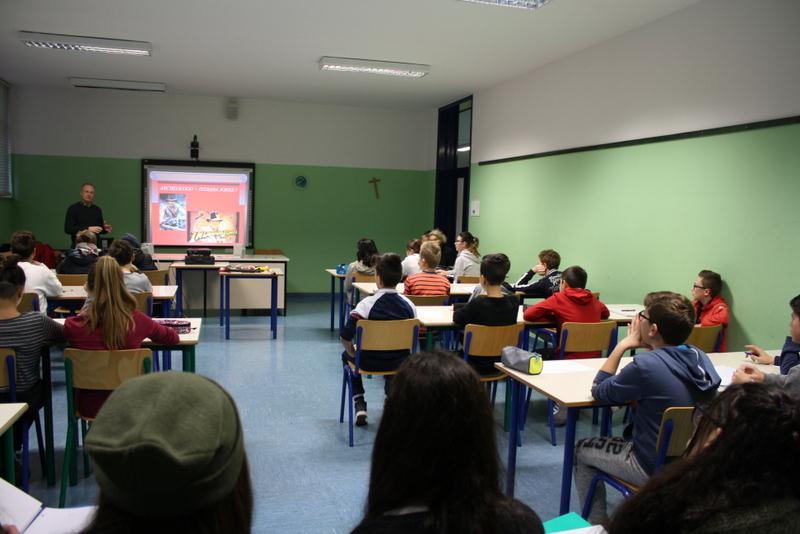 ragazzi delle classi seconde della Secondaria di Primo Grado.