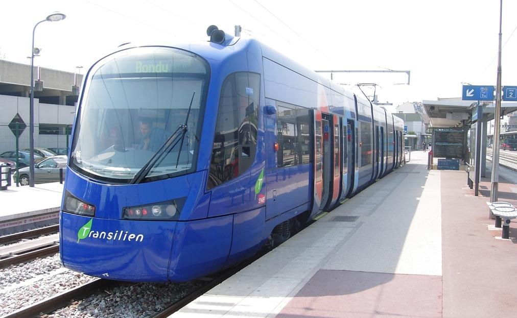 Il tram-treno in Europa oggi Parigi T2 1997 Realizzazione del Tram Val de Seine (tangenziale a W) riutilizzando una tratta ferroviaria dismessa e prolungandola in una galleria fino al nodo della