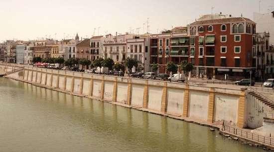 JARDINES DE MURILLO - REAL FABRICA DE TABACOS - PLAZA DE ESPANA