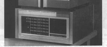 Clock 1-4Mhz. Digital PDP-8 (1965) - Il primo minicalcolatore. Costo < 20,000$. PDP-11 (1970).