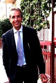 Fondatore Massimiliano Tintinelli, fondatore della società MTI Consulting, si laurea in Ingegneria e ricopre negli anni ruoli direttivi presso aziende nazionali e multinazionali: Tod s, Frigo Tecnica