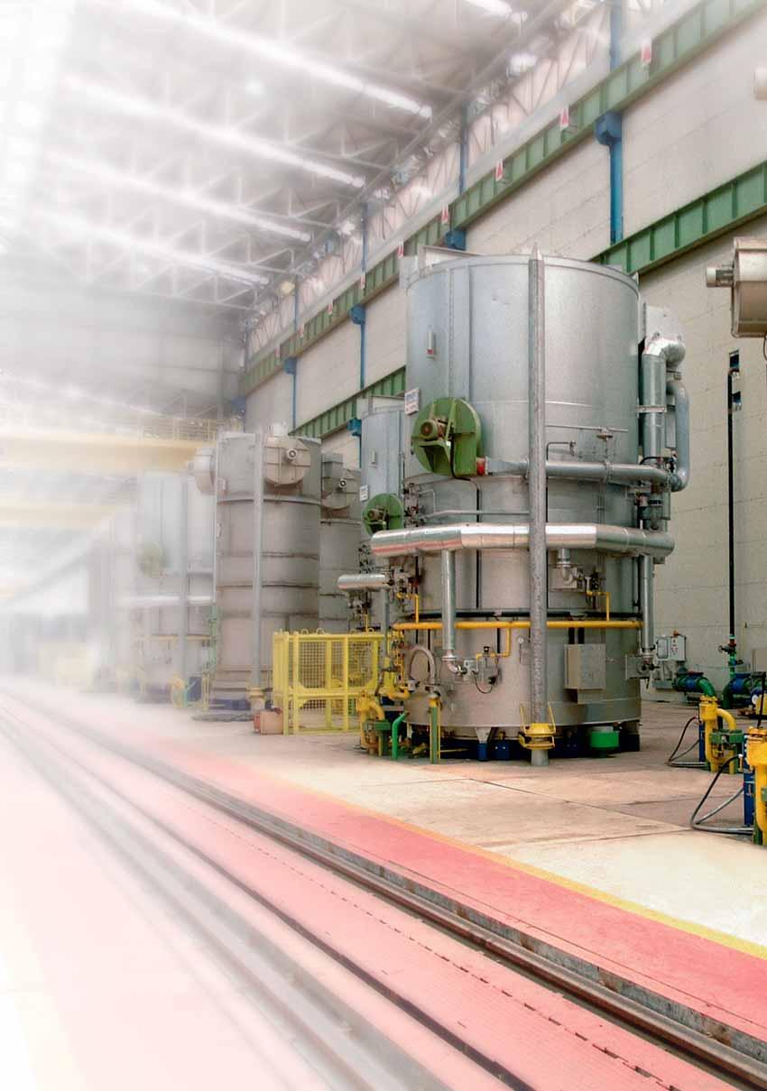 The static annealing and skinpass lines linked to Marcegaglia cold rolling lines ensure the highest consistency level of mechanical and magnetic properties of rolled steels, also providing improved