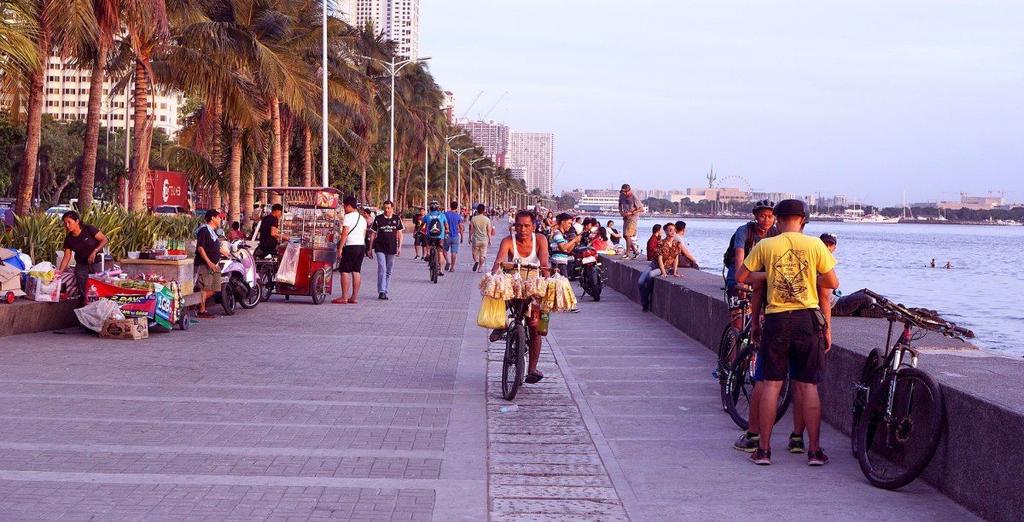 GIORNO 3: MANILA - PUERTO PRINCESA (VOLO) Sveglia di buon ora e andiamo alla scoperta di Manila, città che conserva ancora i segni del suo passato coloniale spagnolo anche se la maggior parte degli