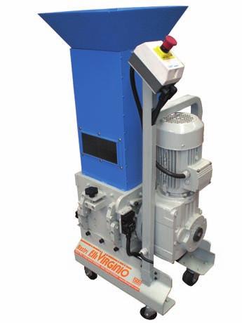 The design of the blade-cutter and the slow speed guarantees a hight cutting force with reduced noise, no dust.